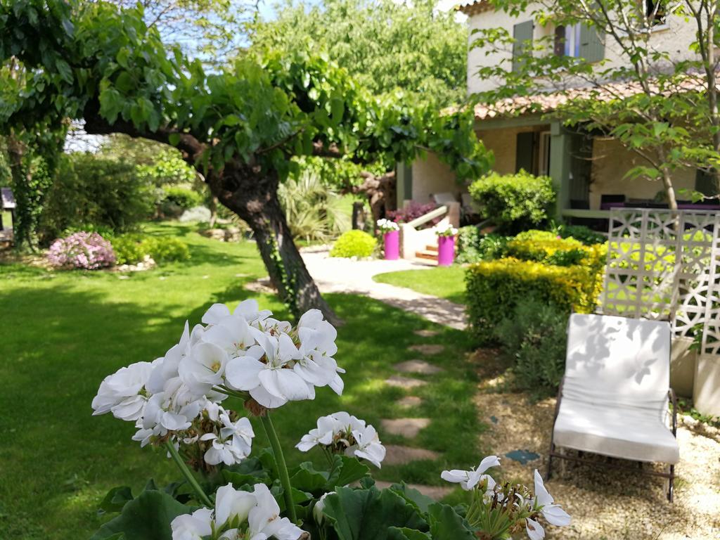 La Bastide Des Muriers Hotel Deaux Exterior photo